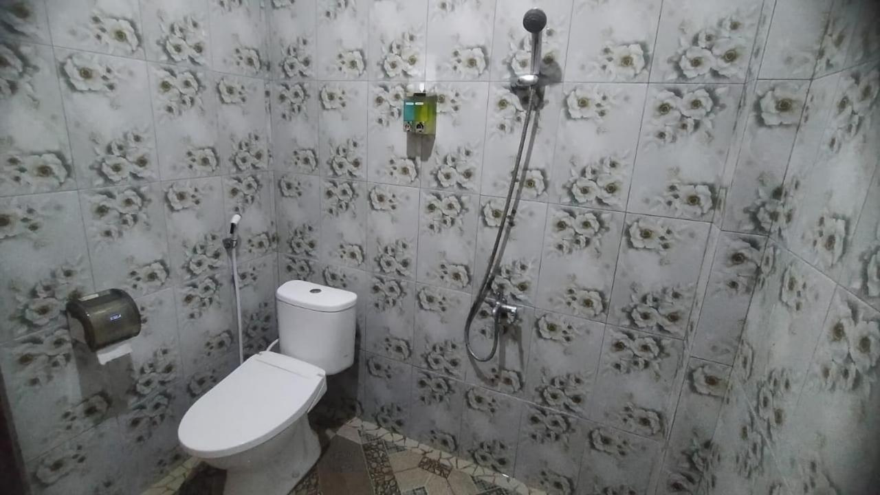 Wl Guesthouse Labuan Bajo Exteriér fotografie